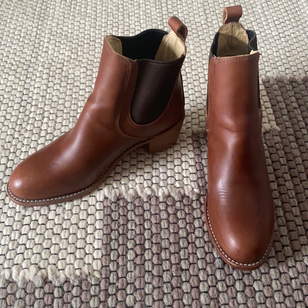 Women’s Size 10 Brown Red Wing Harriet Boots